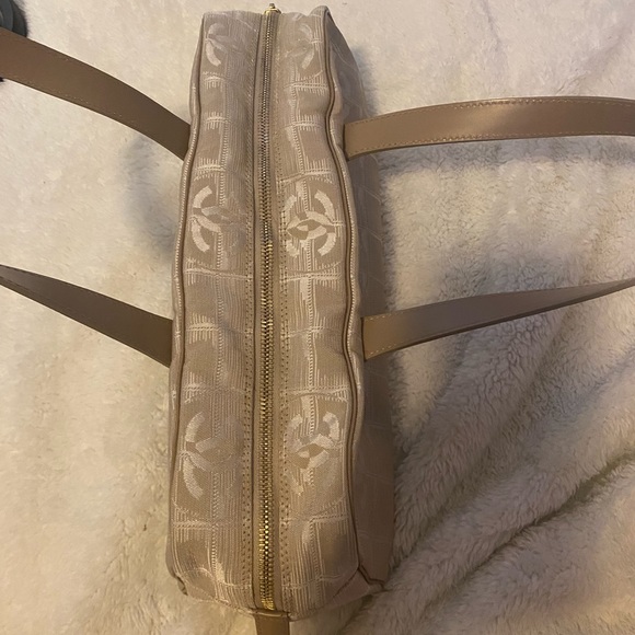 Vintage CHANEL Boston Jacquard Travel Line Handbag - Picture 2 of 10